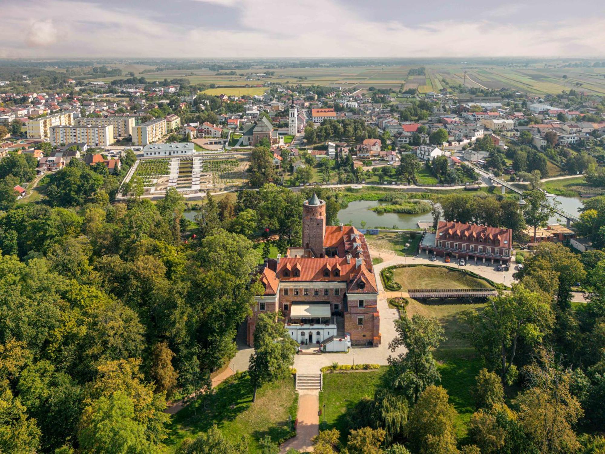 Апарт отель Dom Pracy Tworczej Унеюв Экстерьер фото